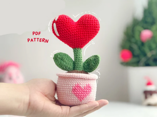 ❤️🌱 Heart Plant Crochet Pattern  Valentine’s DIY