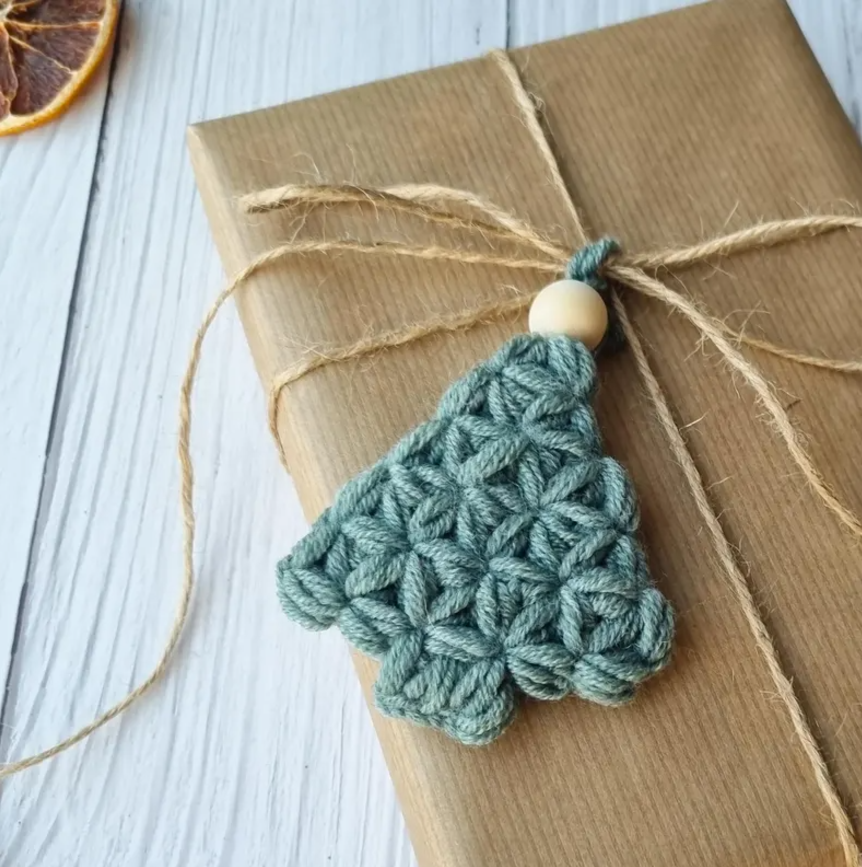 Christmas Tree Ornament  Holiday Decor Crochet Pattern