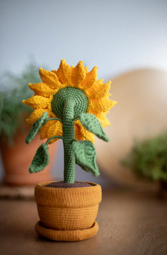 Crochet Sunflower Pot 🌻 Autumn Decor Pattern🪴